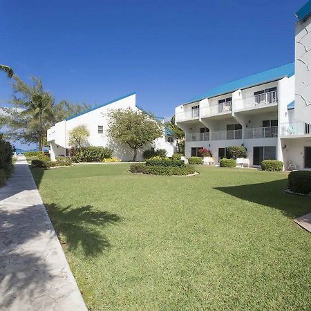 Villas Of The Galleon Seven Mile Beach Ngoại thất bức ảnh