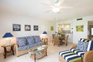 Villas Of The Galleon Seven Mile Beach Ngoại thất bức ảnh