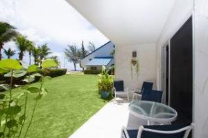 Villas Of The Galleon Seven Mile Beach Ngoại thất bức ảnh